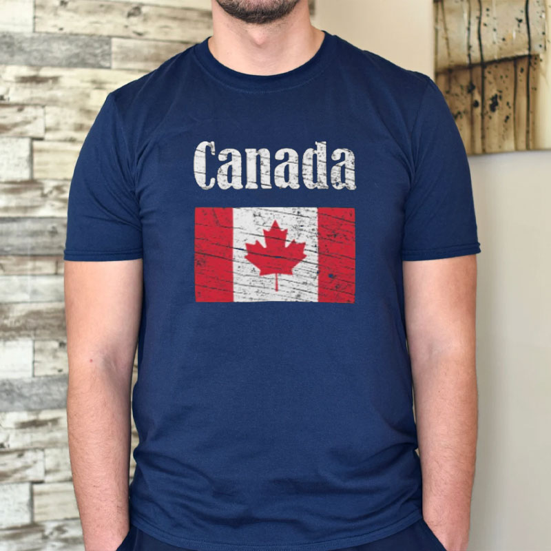 Canada Canadian Flag Vintage Graphic, Canada Lovers Tourists Souvenir Cool National Gift Classic T-Shirt